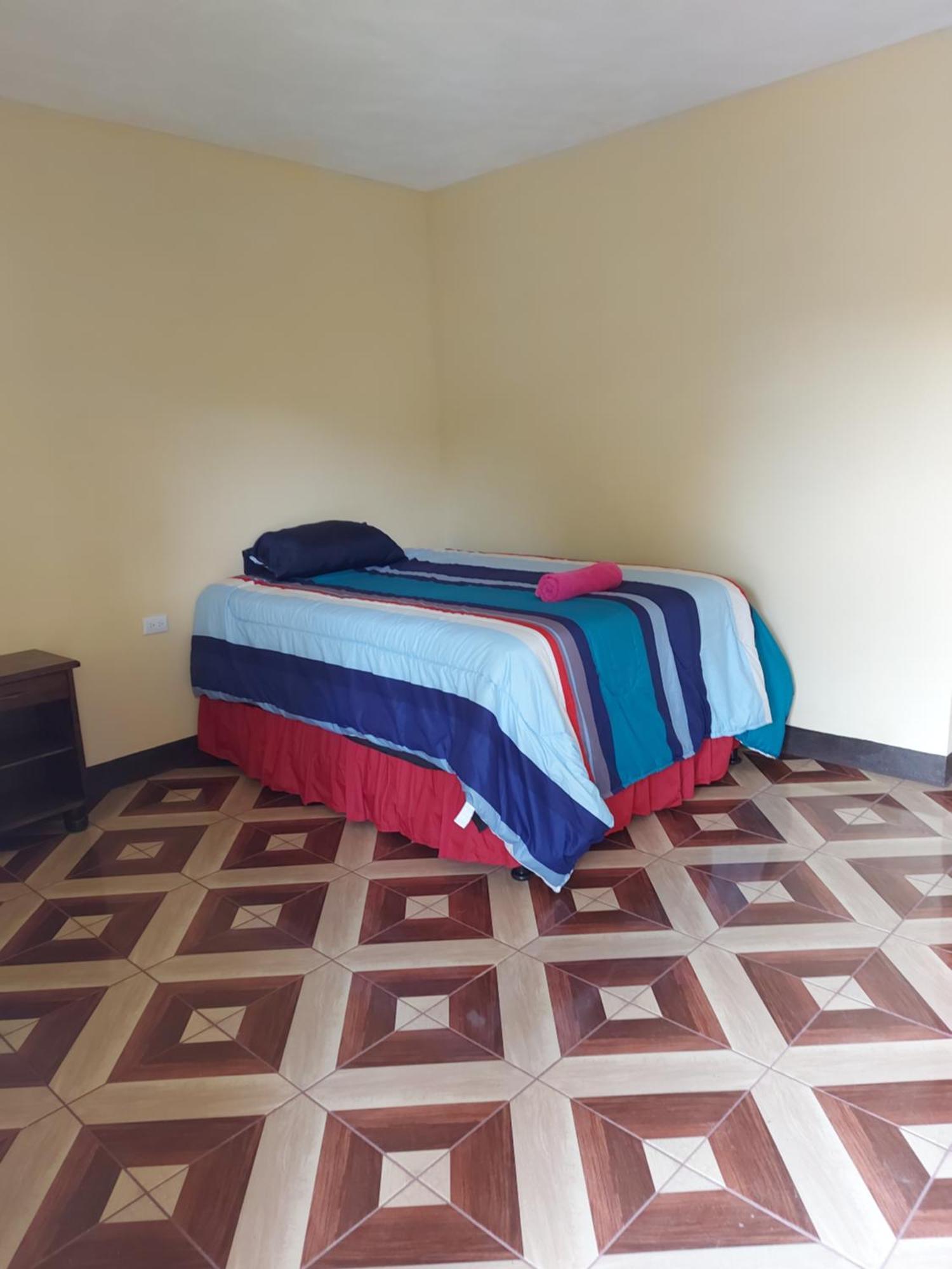 Hotel Los Reyes Coban Exterior photo